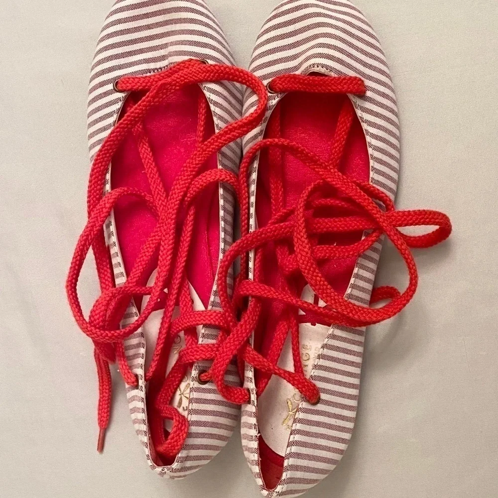 EXCHANGE Charles David Ankle Tie Shoes Ballet Flats Striped Nautical 6.5